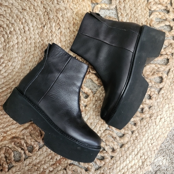 Vic Matie Black Leather Platform Ankle Boots Grunge Punk Boho Goth Designer 38 - Picture 1 of 10